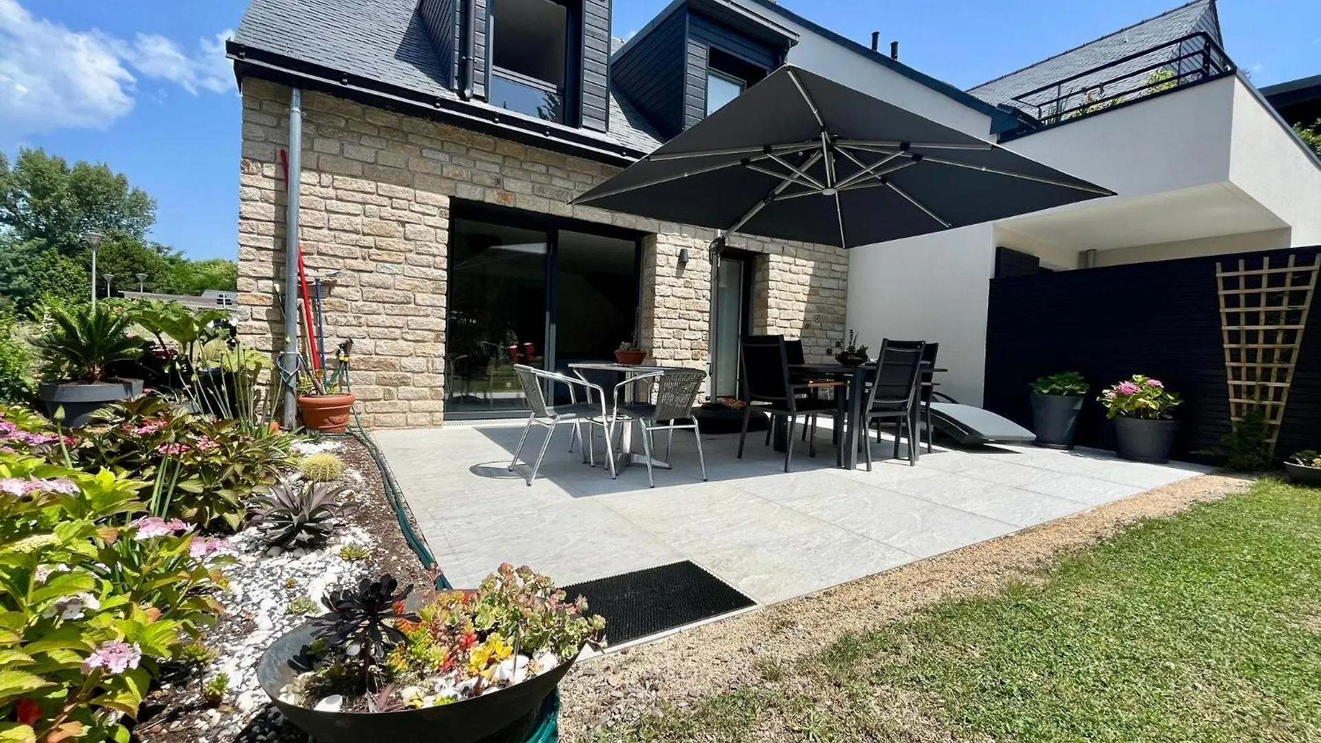 Maison Moderne A Concarneau, A 50 M De La Plage